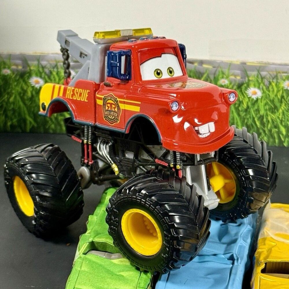 Disney Pixar Cars Custom Monster Truck Race & Rescue Mater 1:64 Spin Master